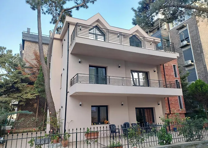 Chronos Villa Golem, Durres