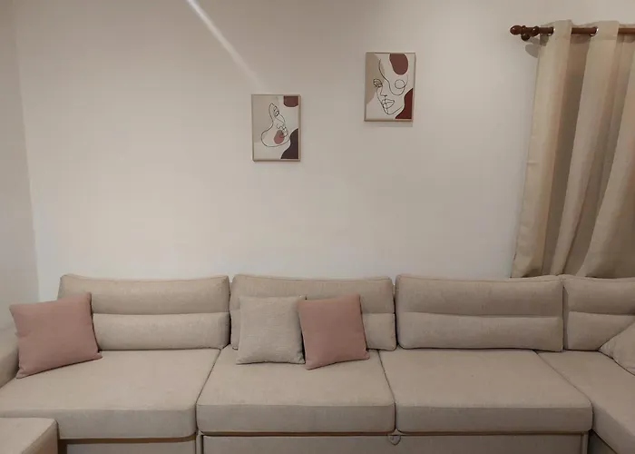 Chronos Villa Golem, Durres